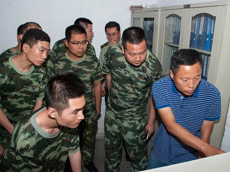 首页-BB贝博艾弗森公司官网